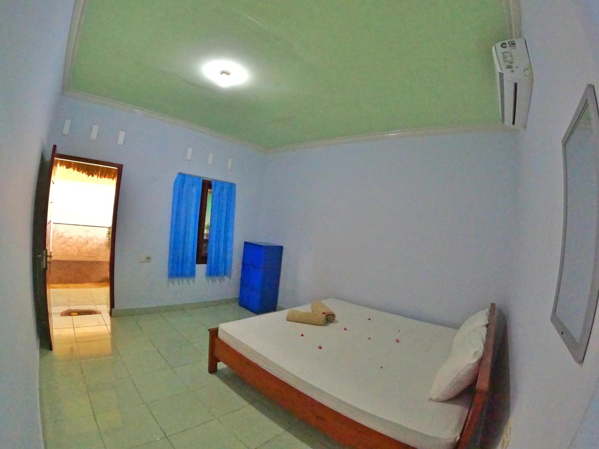 Mango Homestay Sekotong Exterior photo